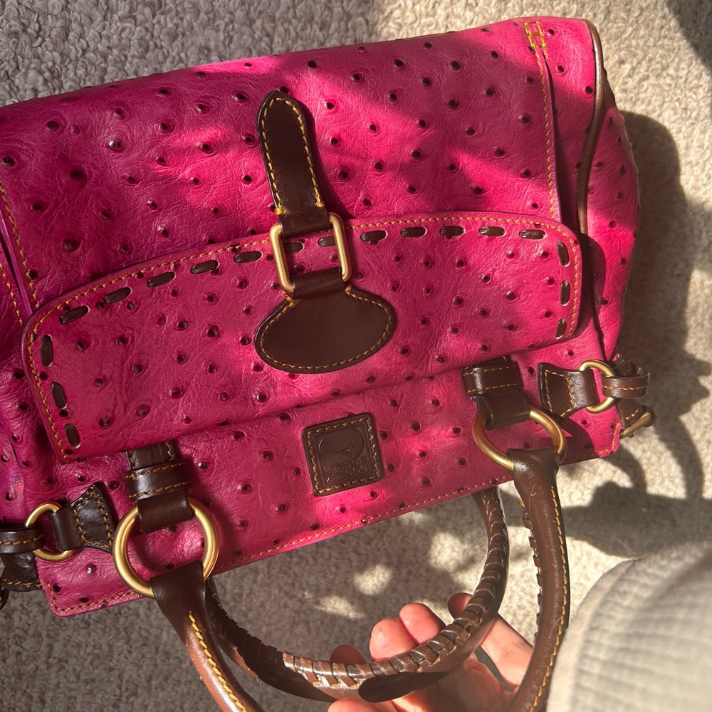 RARE magenta pink, purple, authentic Dooney, and Bourke bag - Picture 11 of 17